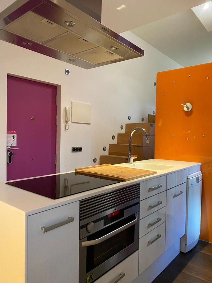Cozy Designer Apart / Acogedor Apartamento De Diseno ● Wifi - Jacuzzi - A/C Steamsauna Appartement Madrid Buitenkant foto